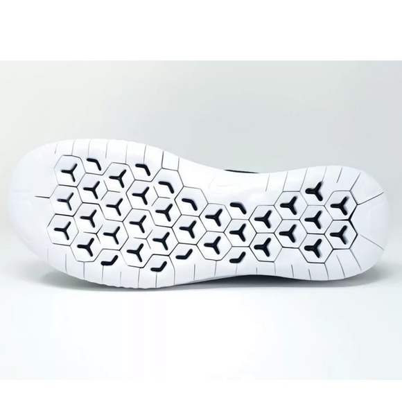Nike Free RN 2018 'Black White' Men's Running Shoe - Picture 10 of 10